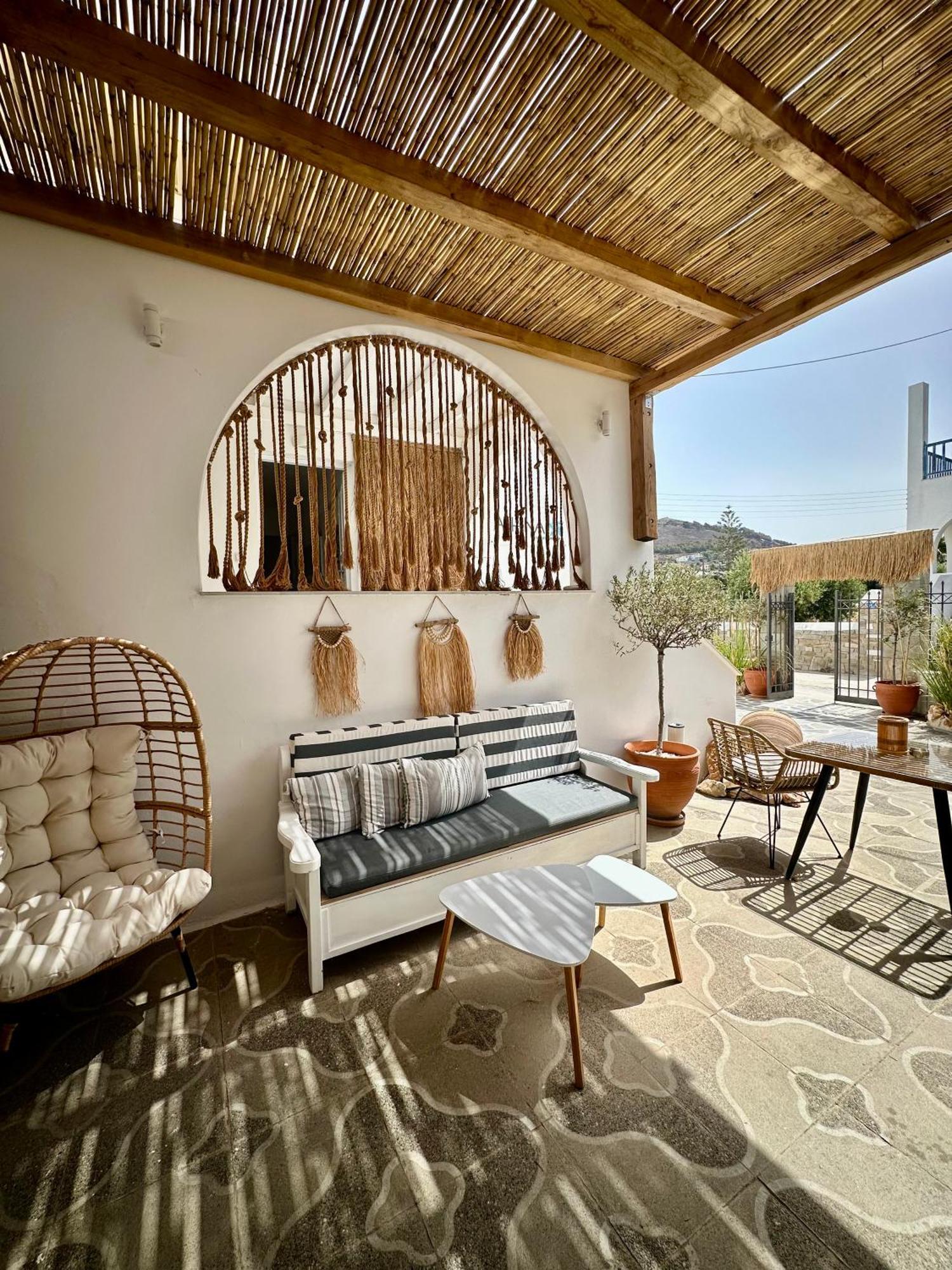 Athina Rooms - Lounge Apartments Páros Exterior foto