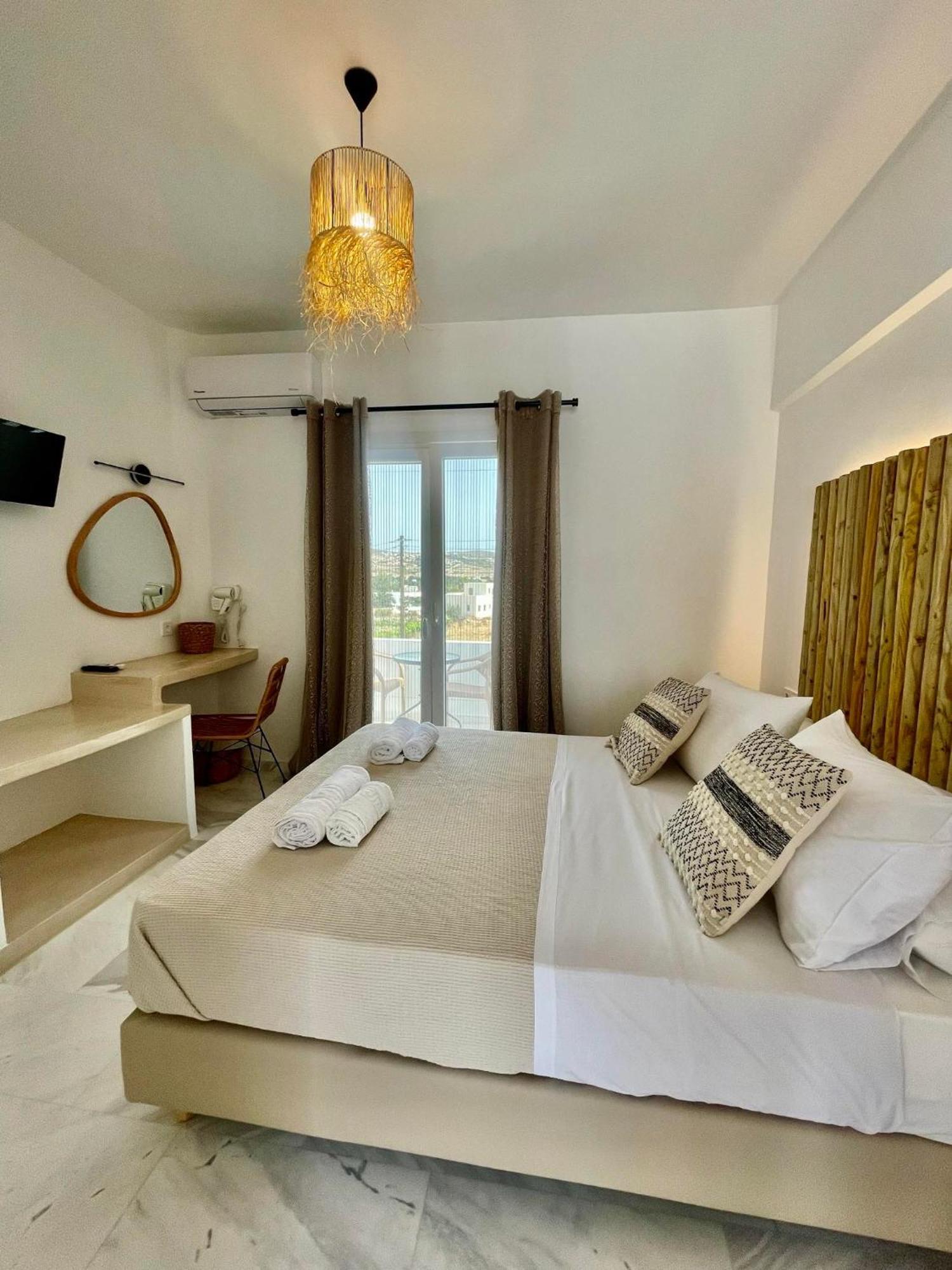 Athina Rooms - Lounge Apartments Páros Exterior foto